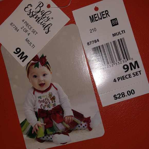 Baby’s first Christmas Outfit with Skirt, Bows & Stockings. 9M (NEW) never worn - Picture 7 of 7